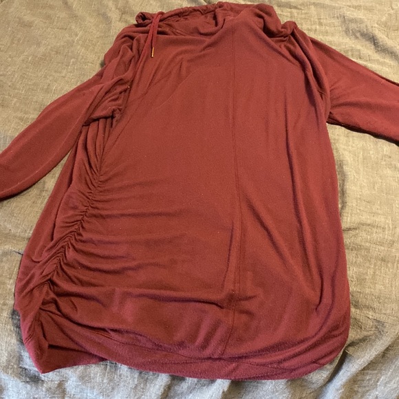 Cowl-neck Maternity Hoodie - Picture 5 of 5